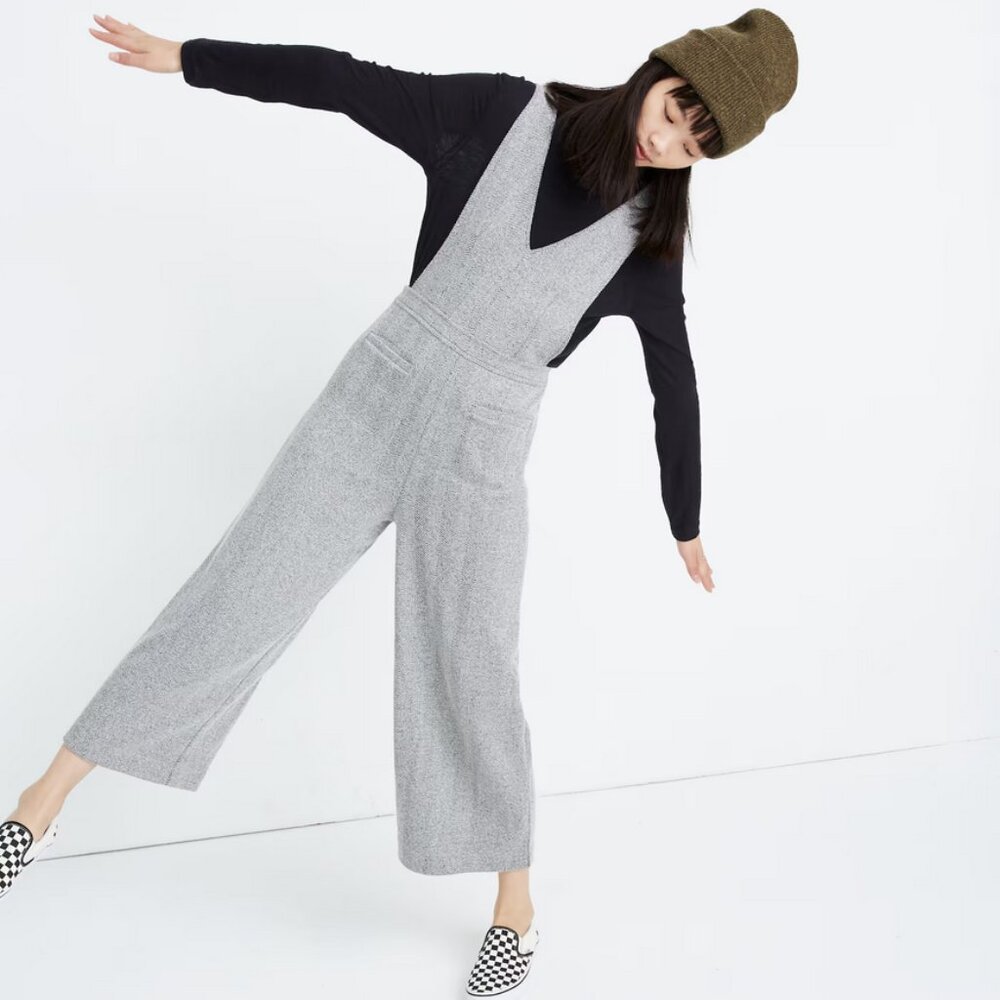 Madewell Herringbone v-neck overalls (jumpsuit) size 2